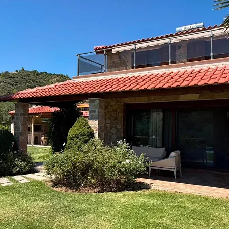 Lux Pool Villa Nea Skioni