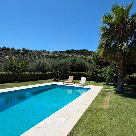 Lux Pool Villa Nea Skioni
